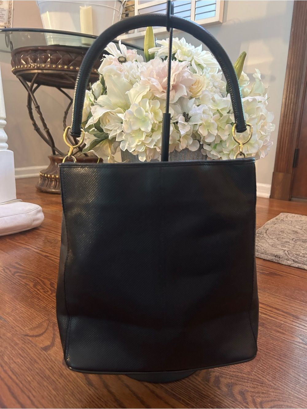 Vintage Bottega Veneta Pristine Black “Lizard Leather” Bucket Shoulder Bag + COA